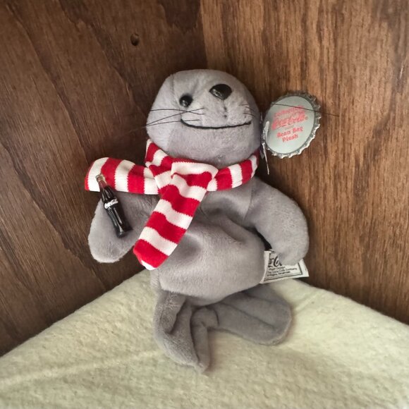 Coca-Cola Bean Bag Plush Seal - 1997 - Collectible - Picture 5 of 5
